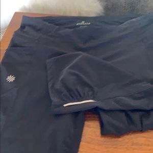 Athleta black Capri pant